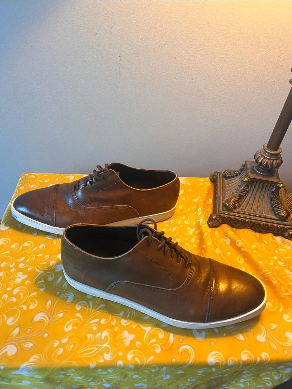 Avenue style oxford